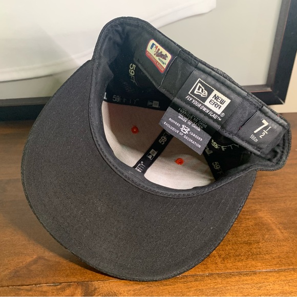 Baltimore Orioles Color Block Fitted Hat - Picture 4 of 4